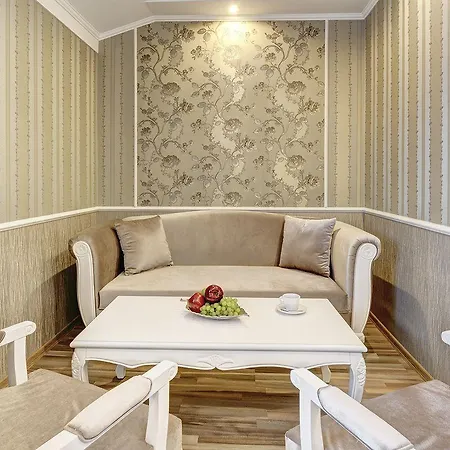 Отель Boutique Diama 4*