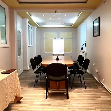 Boutique Diama Mratin